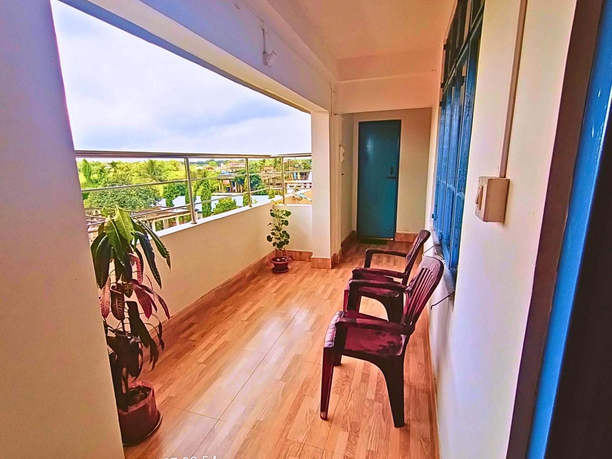 Taj Residency Holiday Homestay -Entire 1Bhk & 2Bhk Private Apartments -Call 767Ooo54Oo Jorhāt Exterior foto
