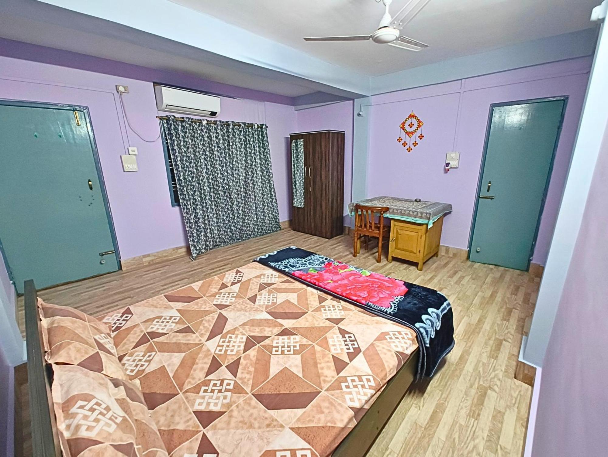 Taj Residency Holiday Homestay -Entire 1Bhk & 2Bhk Private Apartments -Call 767Ooo54Oo Jorhāt Exterior foto